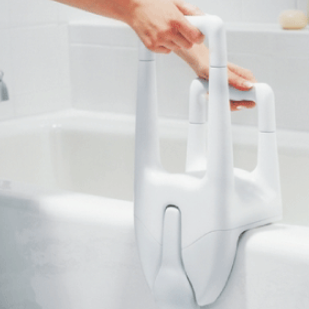 Tay vịn nhà vệ sinh người già cho thành bồn tắm MOEN DN7075